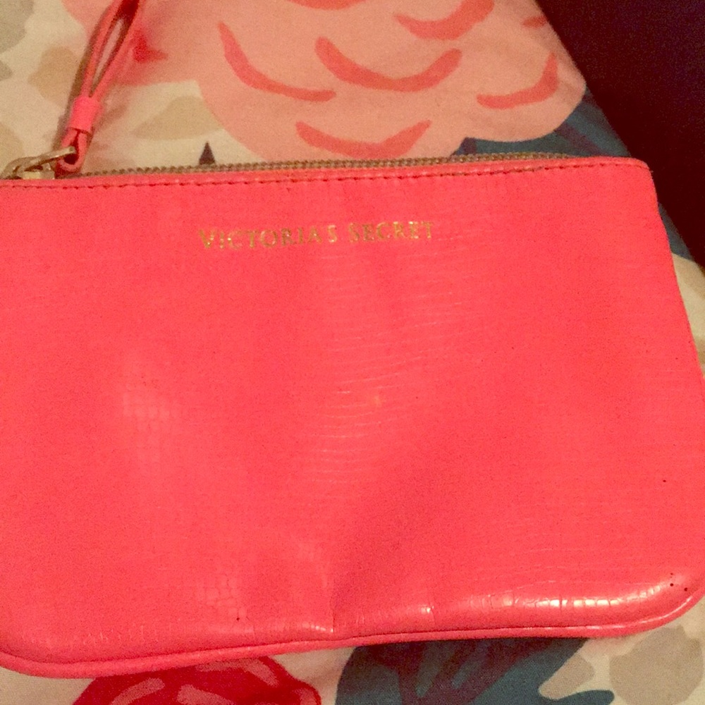 💗victoria secret keychain coin purse